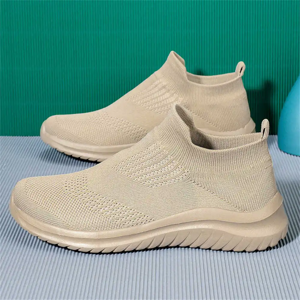 Beige Soft ใหม่รองเท้าเทนนิส M - Home Gym Cost บทวิจารณ์และราคา